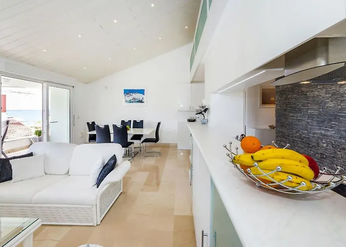 Sun & Sea Apartman *